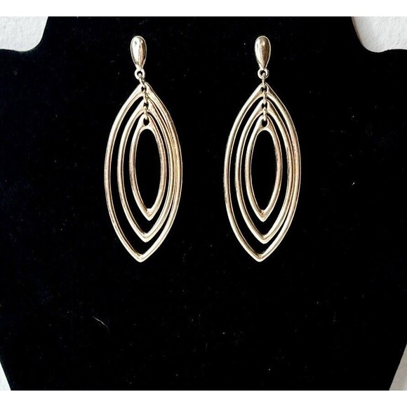 Liz Claiborne Vintage Gold Tone 3 Tiered Dangle Drop Earrings‎ 3” - Picture 1 of 4